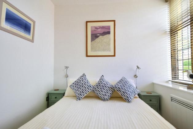 5 Coram Tower Leilighet Lyme Regis Eksteriør bilde